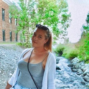 Meet your Posher, Ariel